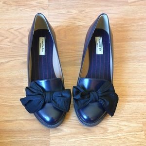 Darling Bow-Front Healed Loafers